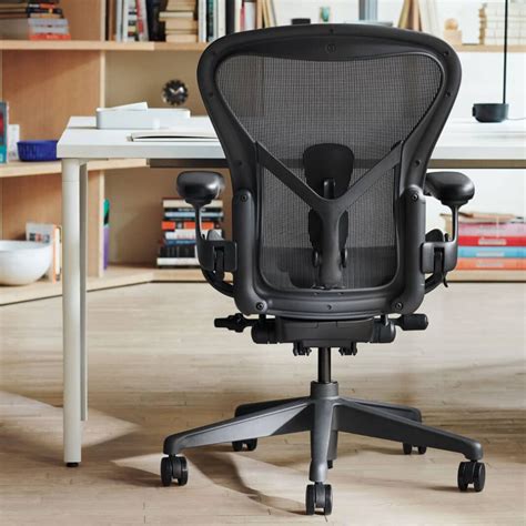 aeron chair knockoff.